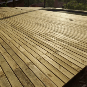 Deck de Pinus Tratado